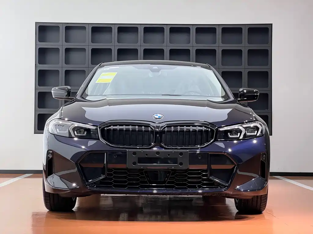 BMW 3 Series 2025 330Li M Sports Night Package купить на сайте DeffCars