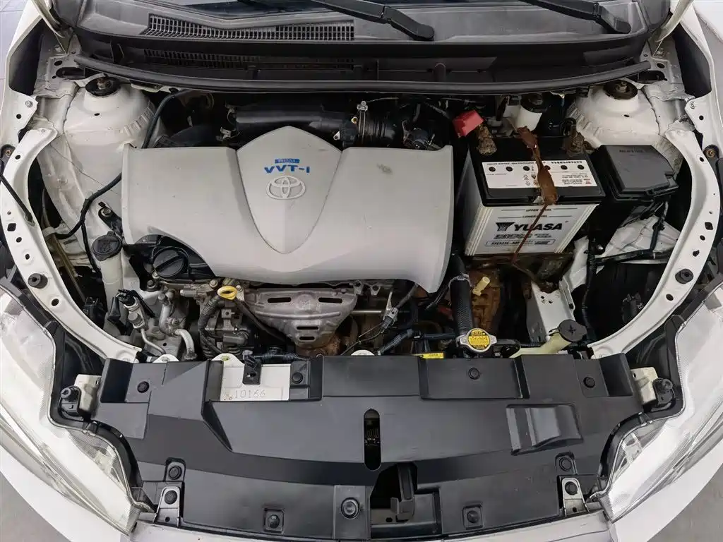 YARiS L 2015 1.5G automatic sunroof special edition купить на сайте DeffCars