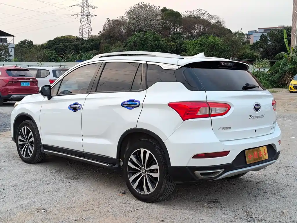 Trumpchi GS4 2017 235T G-DCT 2WD Deluxe Edition купить на сайте DeffCars
