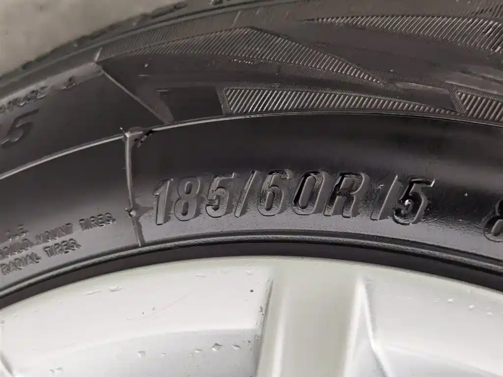 Polo 2013 1.4L automatic luxury version купить на сайте DeffCars