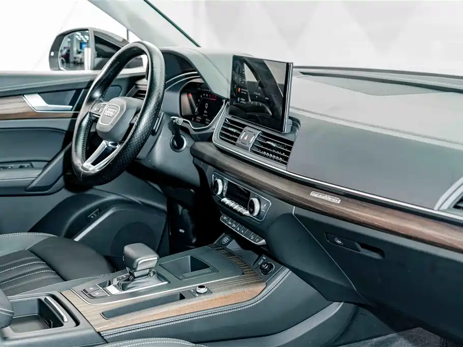 Audi Q5L 2022 40T luxury and elegant model купить на сайте DeffCars