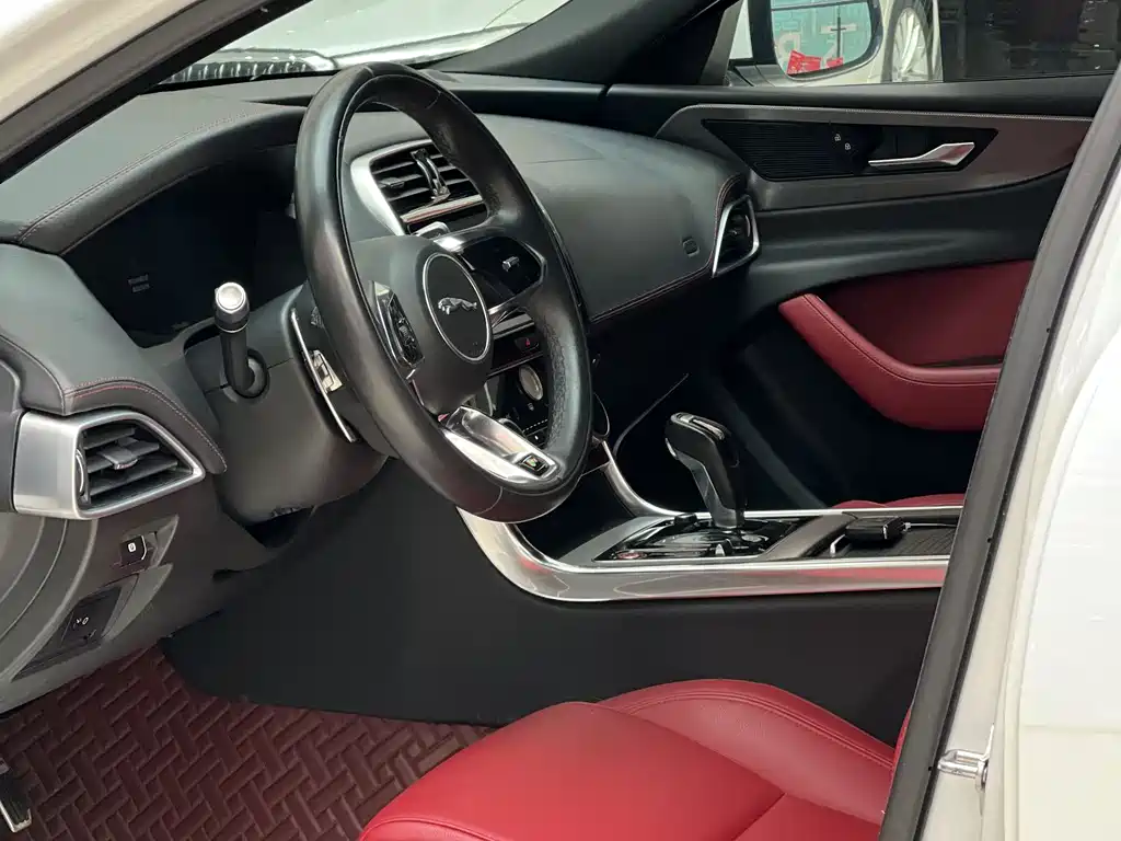 Jaguar XEL 2022 2.0T 250PS R-DYNAMIC S Advanced Sports Edition купить на сайте DeffCars
