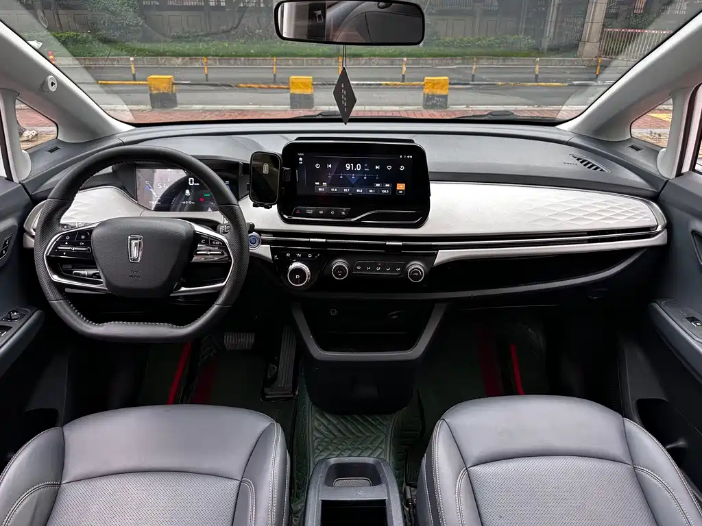 Pentium NAT 2022 Comfort Travel Edition 100kW 419km купить на сайте DeffCars