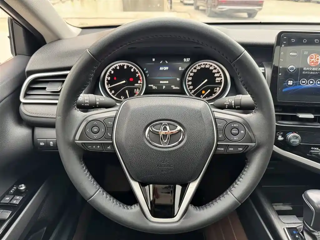 Camry 2021 2.0G Deluxe Edition купить на сайте DeffCars