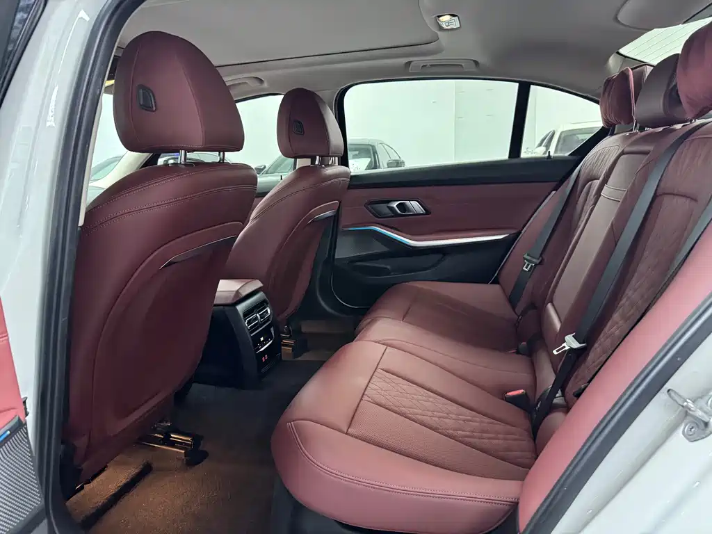 BMW 3 Series 2023 325Li M Sports Package купить на сайте DeffCars