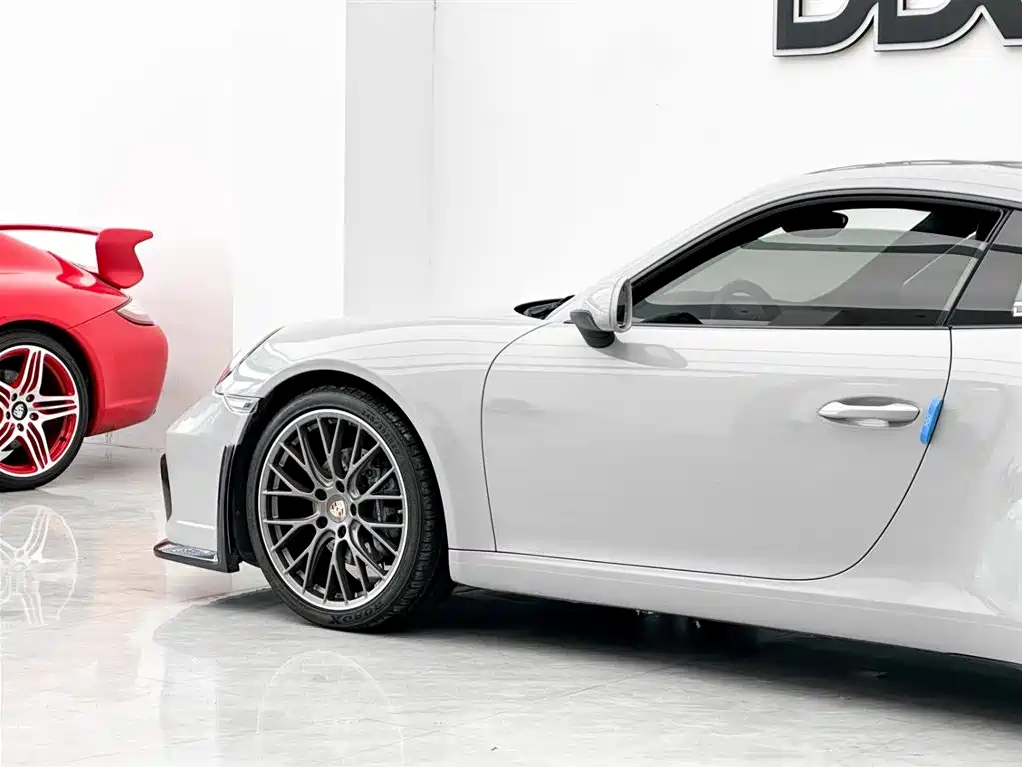 Porsche 911 2016 Carrera 3.0T купить на сайте DeffCars