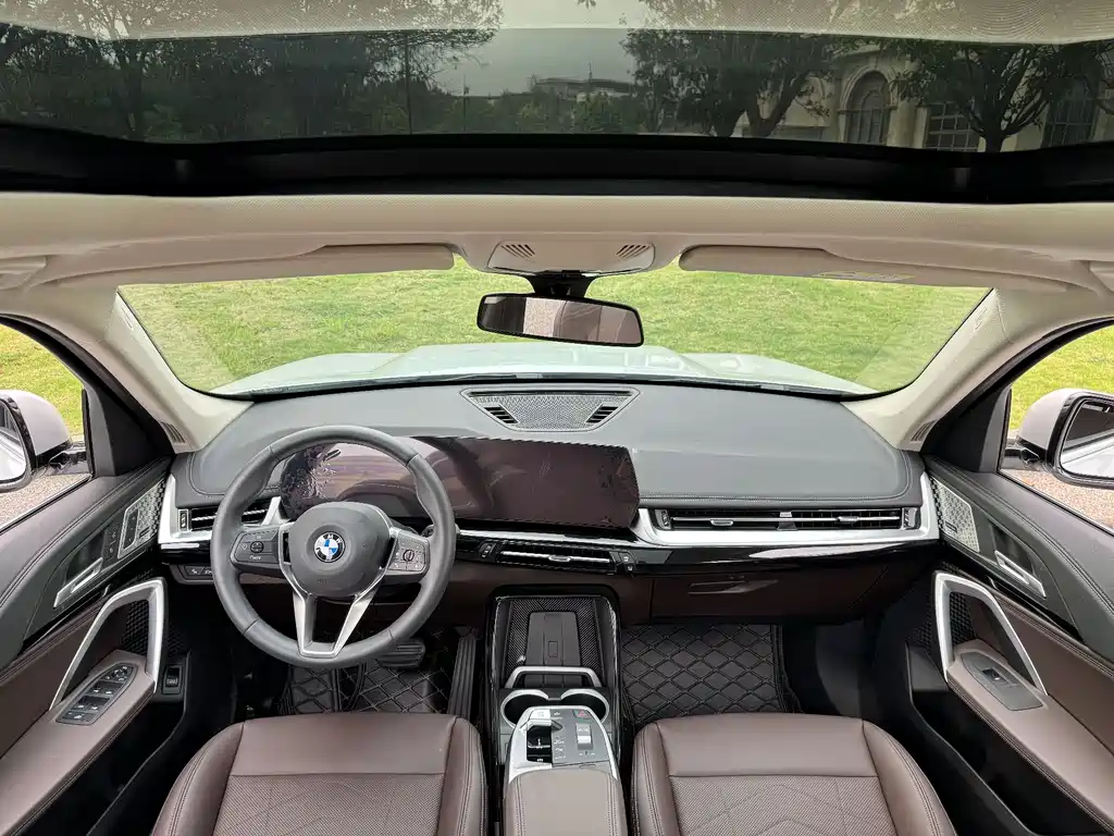 BMW X1 2024 sDrive25Li X Design Package купить на сайте DeffCars