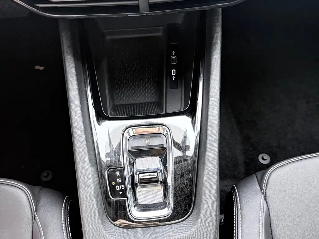 Octavia 2023 facelift PRO TSI280 luxury version купить на сайте DeffCars