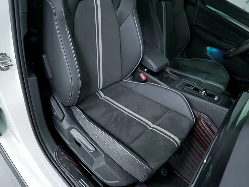 Golf 2021 280TSI DSG R-Line купить на сайте DeffCars