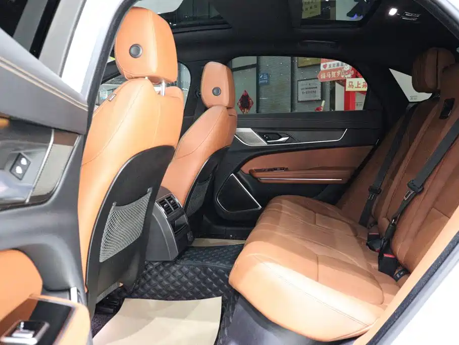 Jaguar XFL 2021 XFL 2.0T P250 four-wheel drive obsidian sports version купить на сайте DeffCars