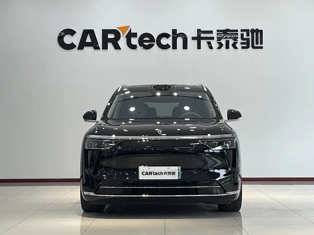Aito M8 2025 Extended Range Ultra Edition 53.4kWh 6-Seat (192-wire LiDAR) купить на сайте DeffCars