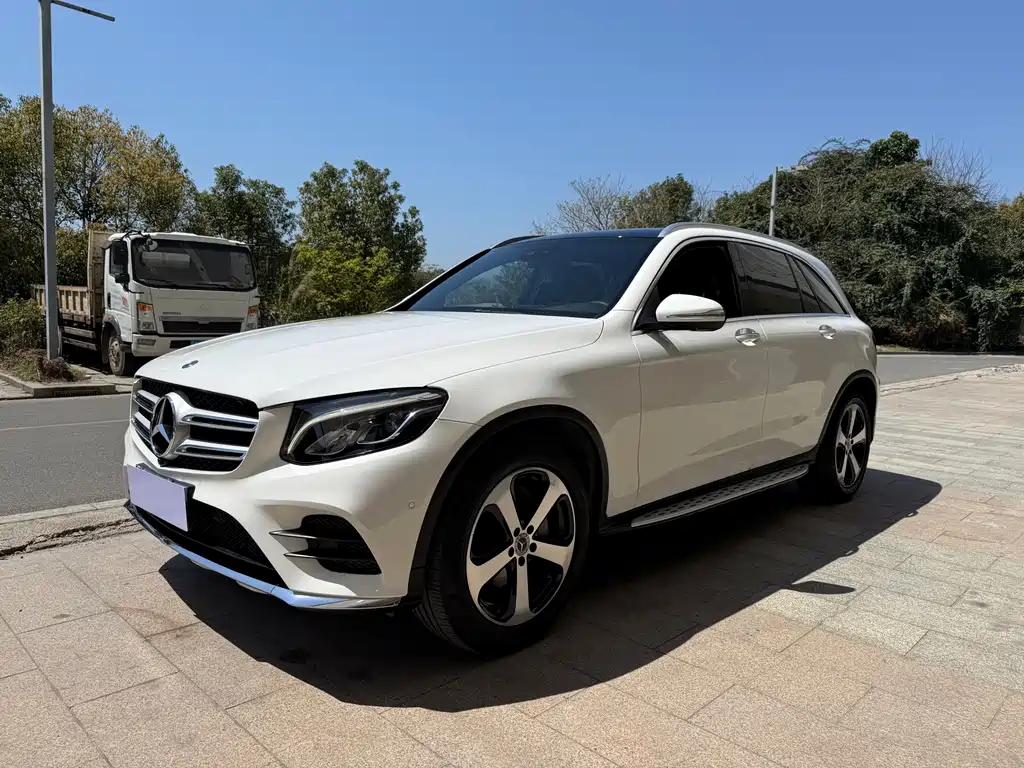 Mercedes-Benz GLC 2019 GLC 260 4MATIC luxury model купить на сайте DeffCars