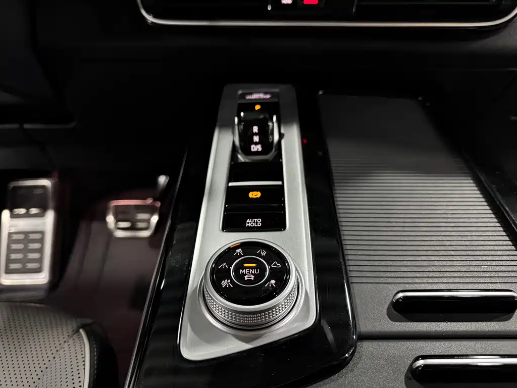 Lanxun 2023 380TSI four-wheel drive R-Line Touring Edition купить на сайте DeffCars