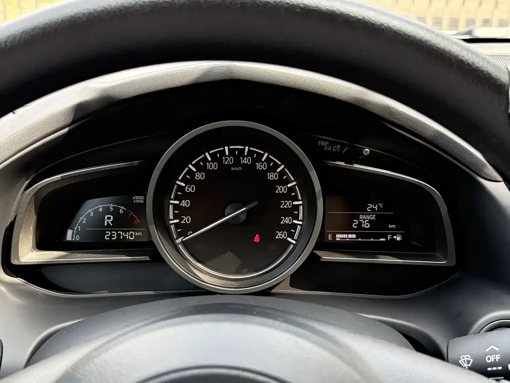 Mazda CX-4 2021 2.0L automatic two-wheel drive Blue Sky Vitality Edition купить на сайте DeffCars