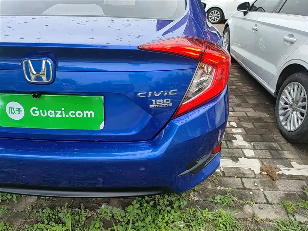 Civic 2016 180TURBO CVT Comfort Edition купить на сайте DeffCars
