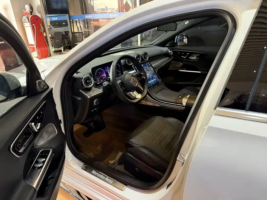 Mercedes-Benz C-Class 2024 C 260 L Sports Edition купить на сайте DeffCars