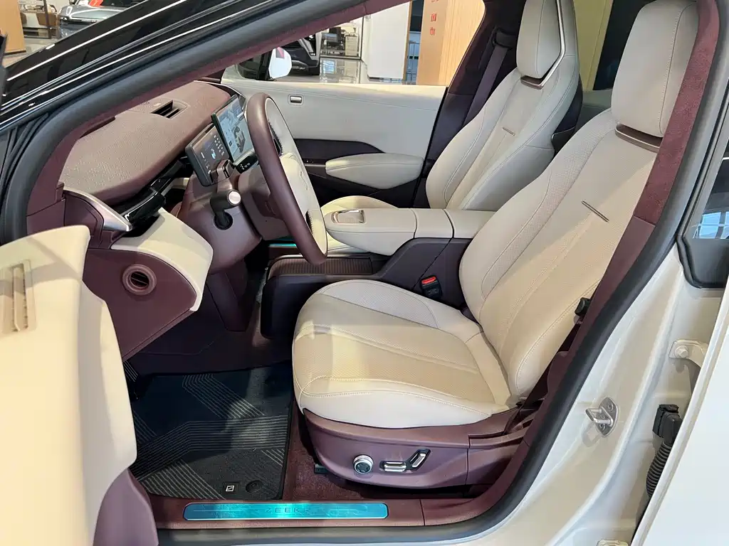 Jikrypton X 2025 five-seater long-range version купить на сайте DeffCars