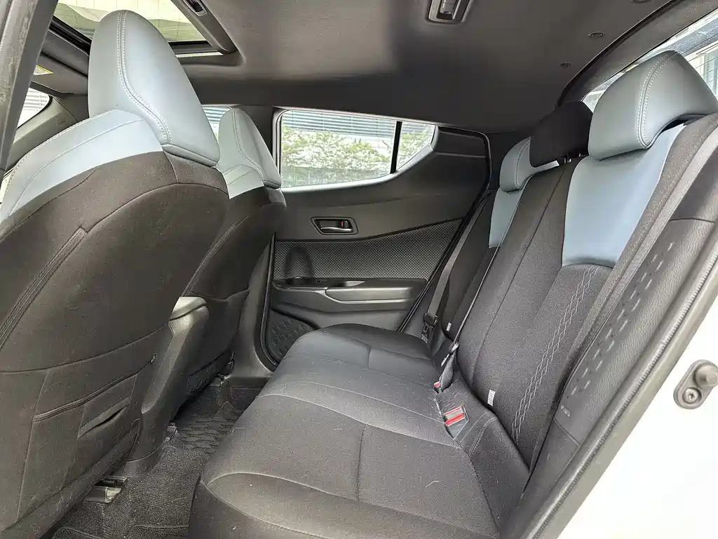 Yize IZOA 2020 2.0L Yixiang CARE купить на сайте DeffCars