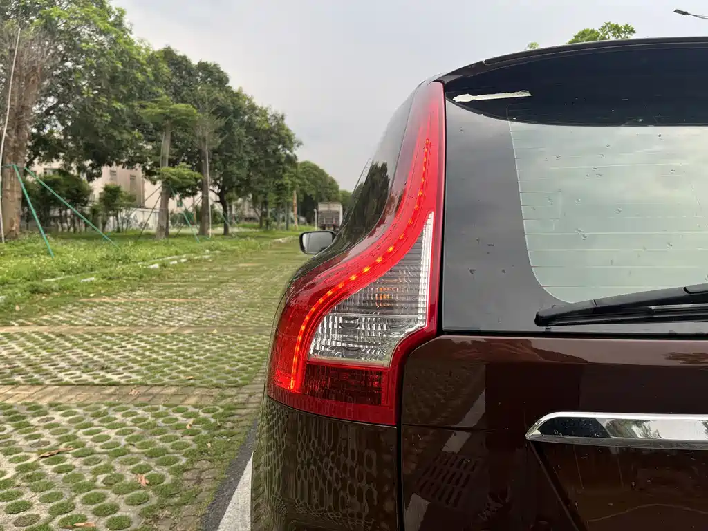 Volvo XC60 2016 T5 Smart Edition купить на сайте DeffCars