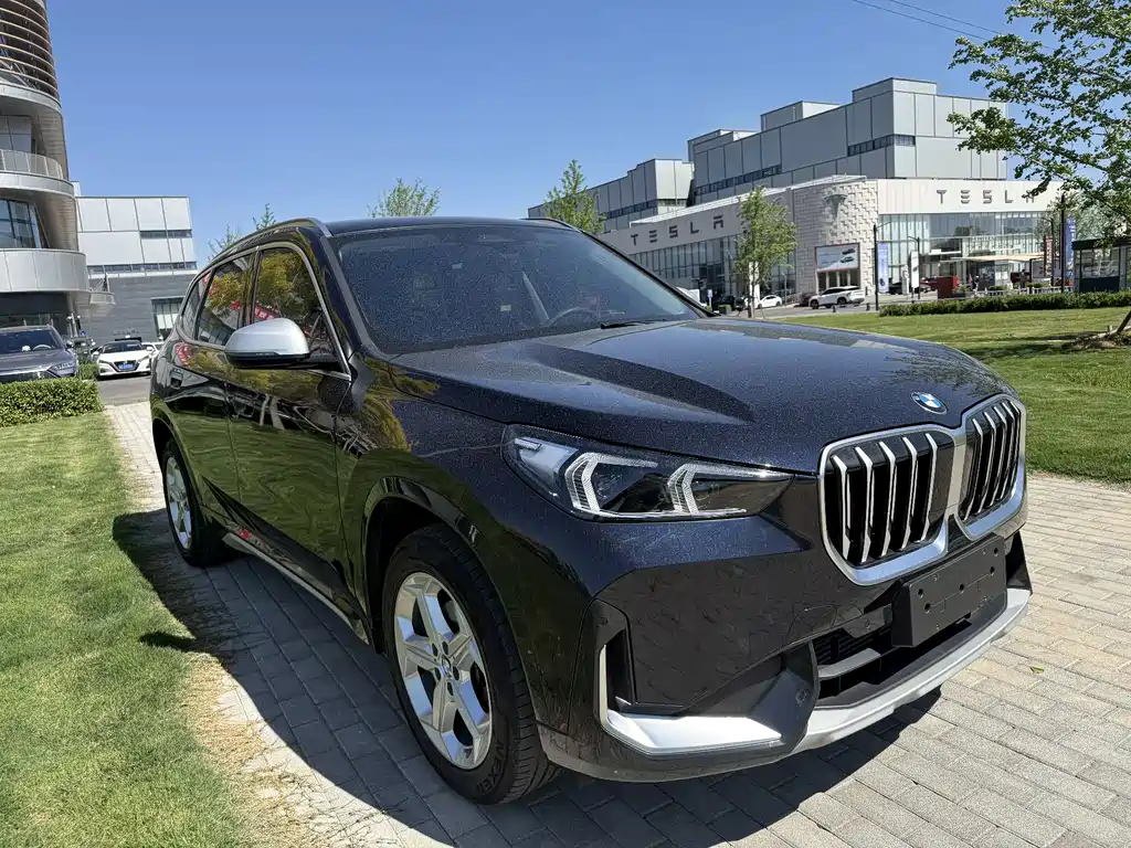 BMW X1 2023 sDrive20Li X Design Package купить на сайте DeffCars