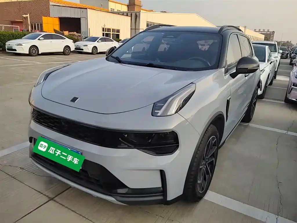 Lynk & Co 01 2023 1.5TD EM-F PM купить на сайте DeffCars