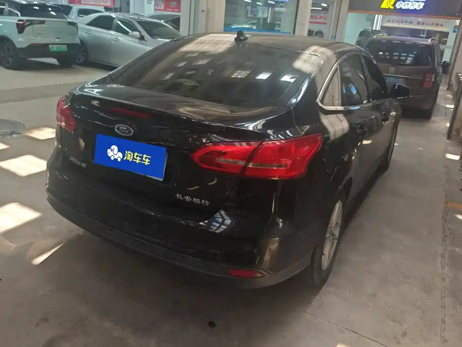 Focus 2017 sedan 1.6L automatic stylish smart mobility version купить на сайте DeffCars