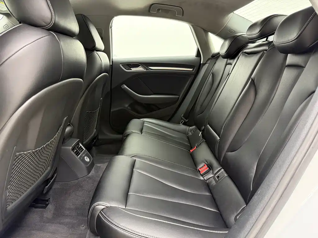 Audi A3 2019 Limousine 35 TFSI Fashion Type National VI купить на сайте DeffCars