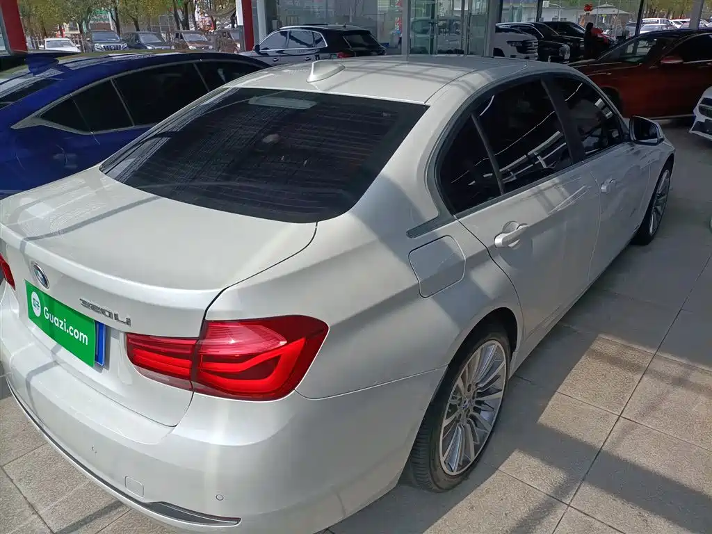 BMW 3 Series 2019 320Li Fashion Model купить на сайте DeffCars