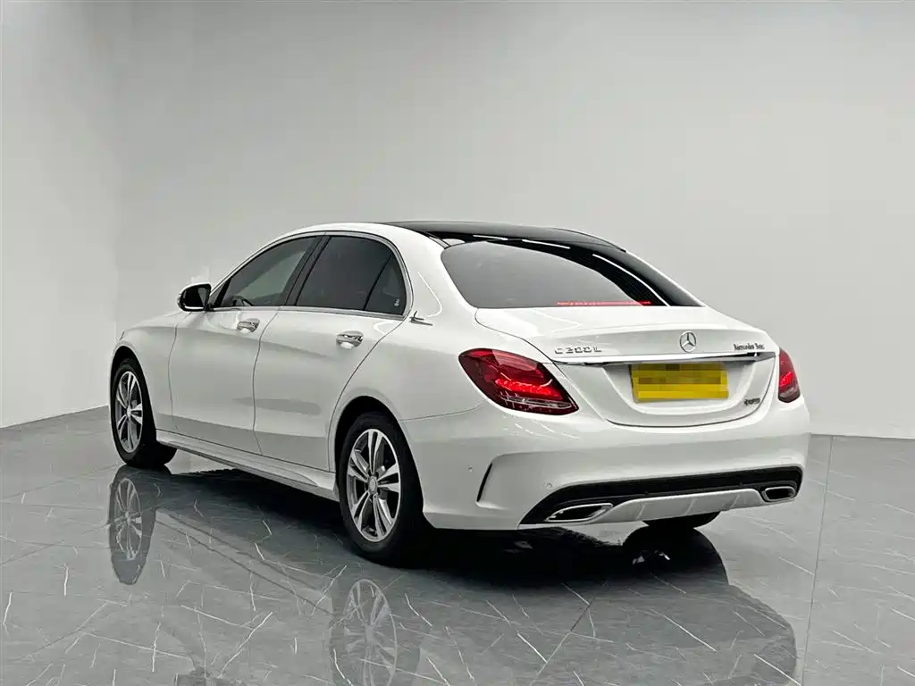 Mercedes-Benz C-Class 2016 C 200 L Sports купить на сайте DeffCars