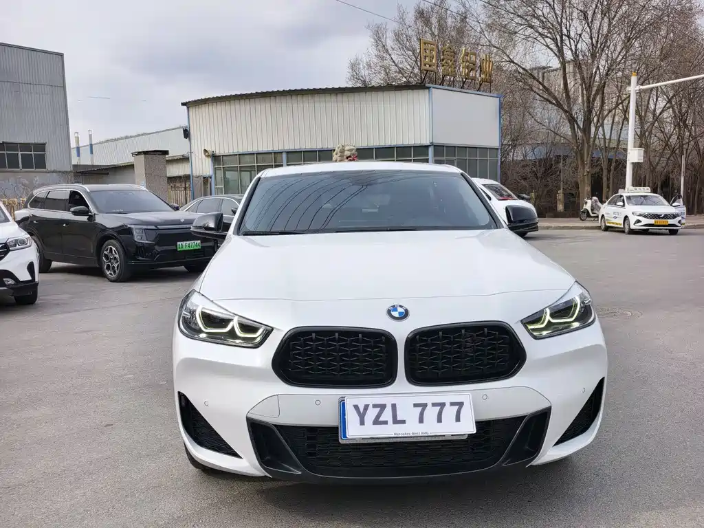 BMW X2 2023 sDrive 25i Sunlight Edition купить на сайте DeffCars