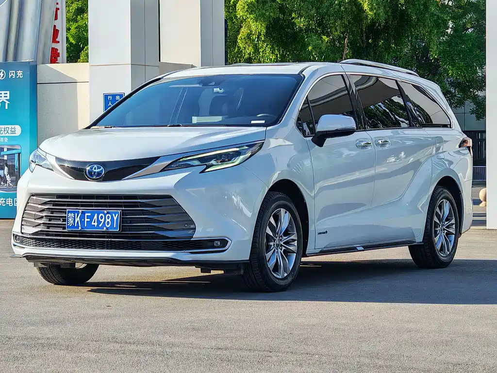 SIENNA 2023 2.5L Hybrid Extreme Edition купить на сайте DeffCars
