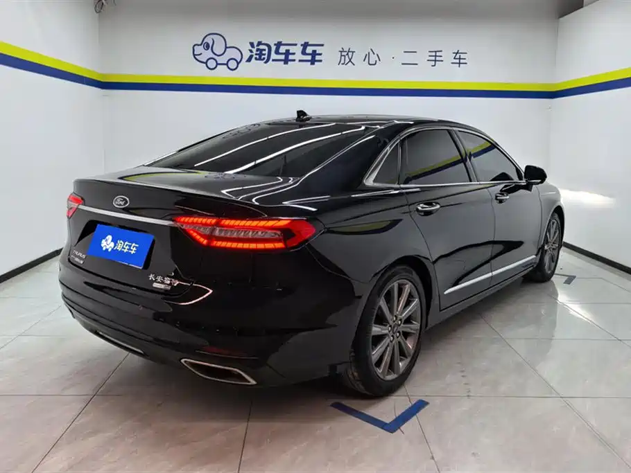 Taurus 2019 EcoBoost 245 Exclusive Edition купить на сайте DeffCars