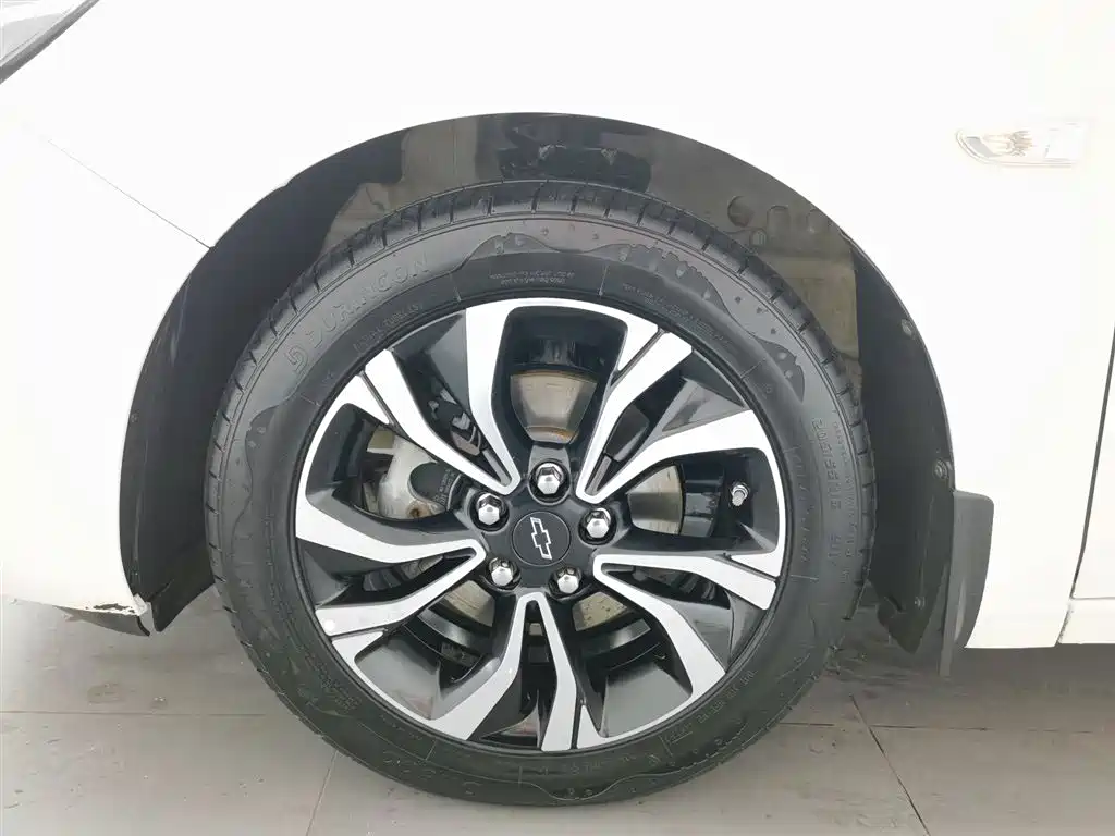 Cruze 2019 RS 330T Automatic Fun Edition National VI купить на сайте DeffCars