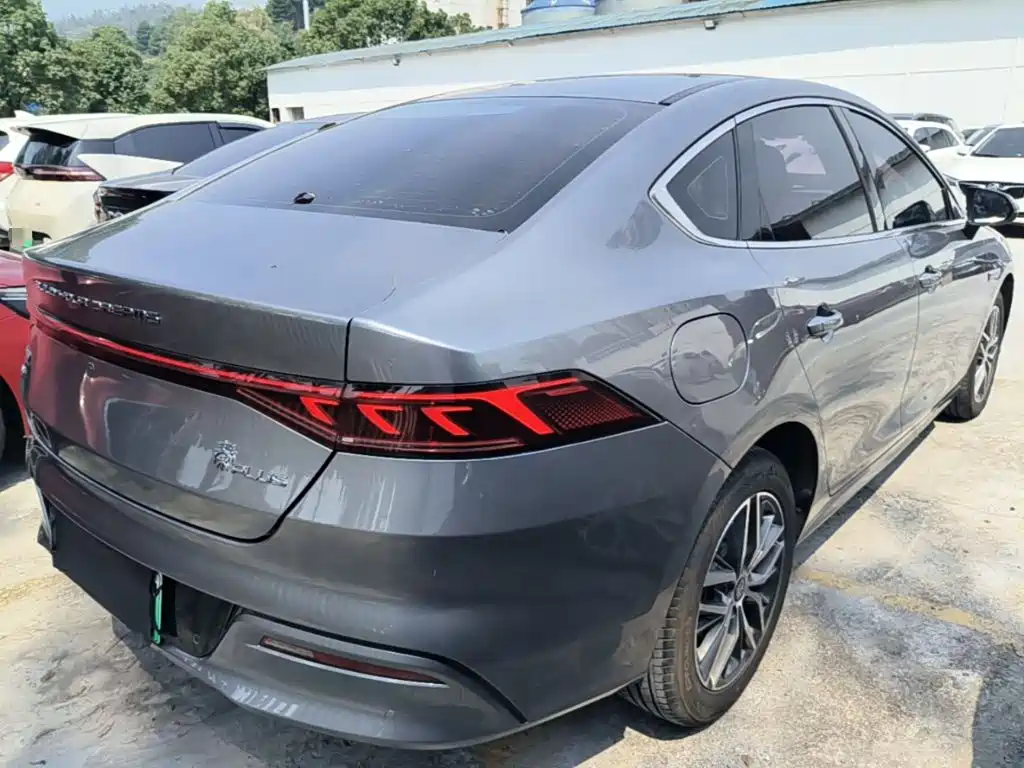 Qin PLUS 2021 DM-i 55KM flagship model купить на сайте DeffCars