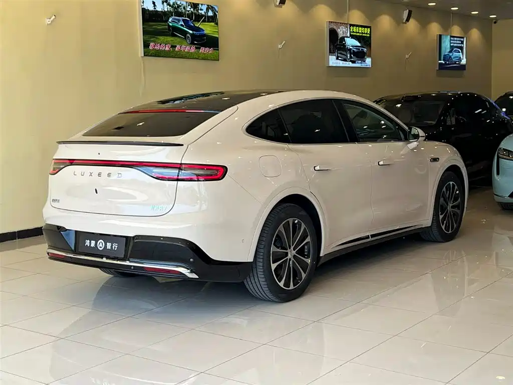 Zhijie R7 2026 extended range Max+ купить на сайте DeffCars