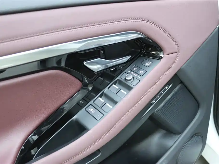 Range Rover Evoque 2021 Evoque L 249PS R-Dynamic SE Deluxe Edition купить на сайте DeffCars