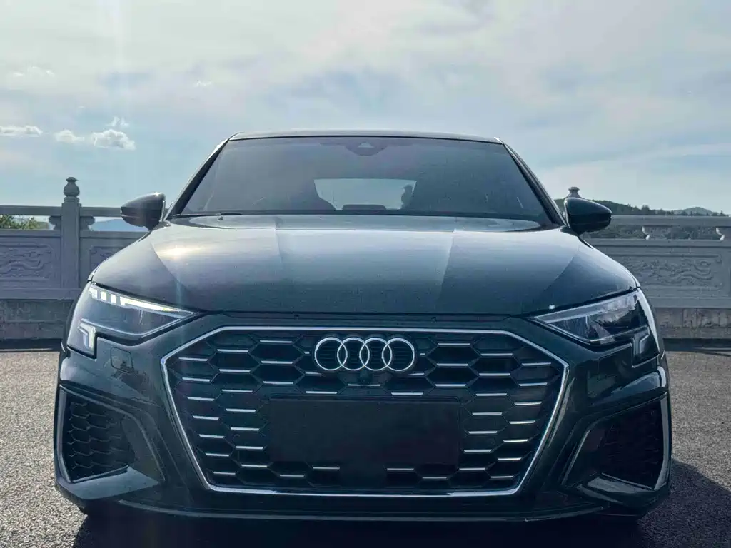 Audi A3 2022 Sportback 35 TFSI stylish and sporty купить на сайте DeffCars