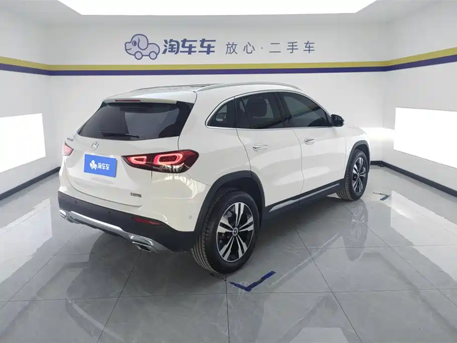 Mercedes-Benz GLA 2023 GLA 220 купить на сайте DeffCars