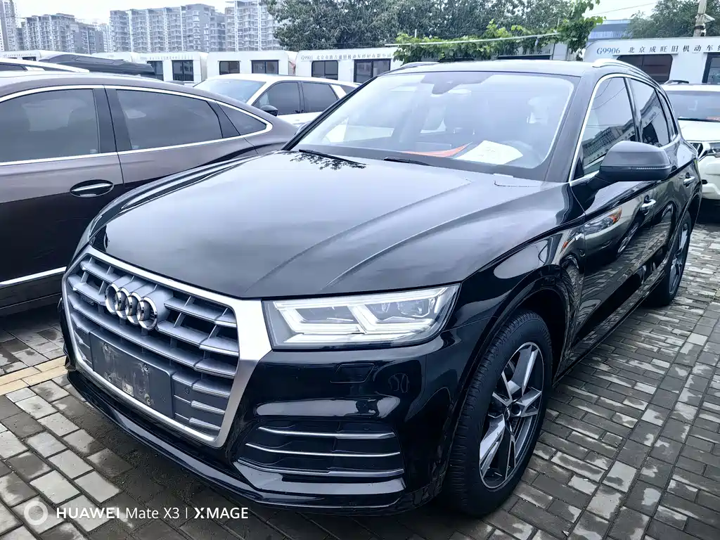 Audi Q5L 2018 40 TFSI enjoys fashionable style, National V купить на сайте DeffCars
