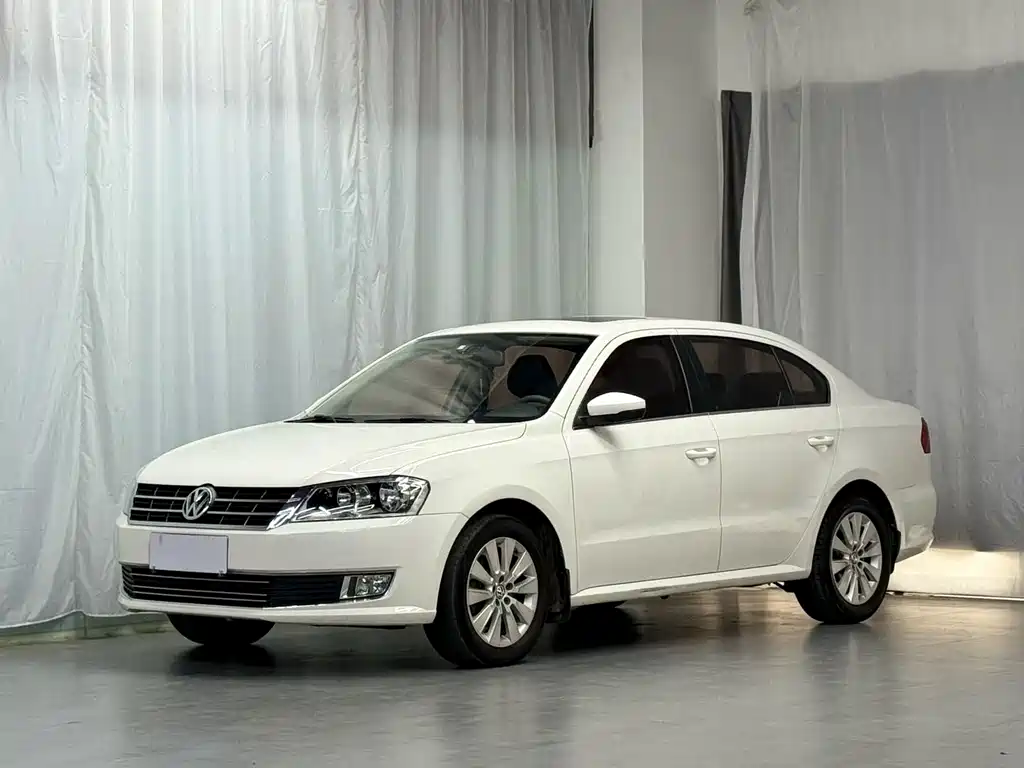 Lavida 2013 facelift 1.4TSI DSG comfort version купить на сайте DeffCars