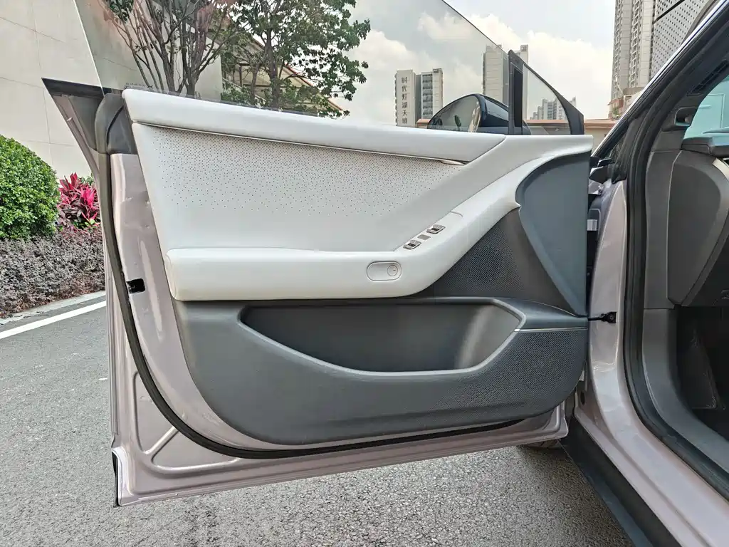 Xpeng P7+ 2024 Long Battery Life Max купить на сайте DeffCars