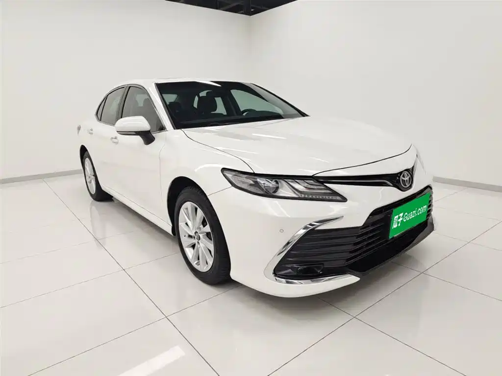 Camry 2021 2.0G Deluxe Edition купить на сайте DeffCars