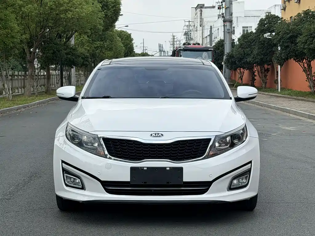 KIA K5 2014 2.0L AUTOMATIC LUXURY купить на сайте DeffCars