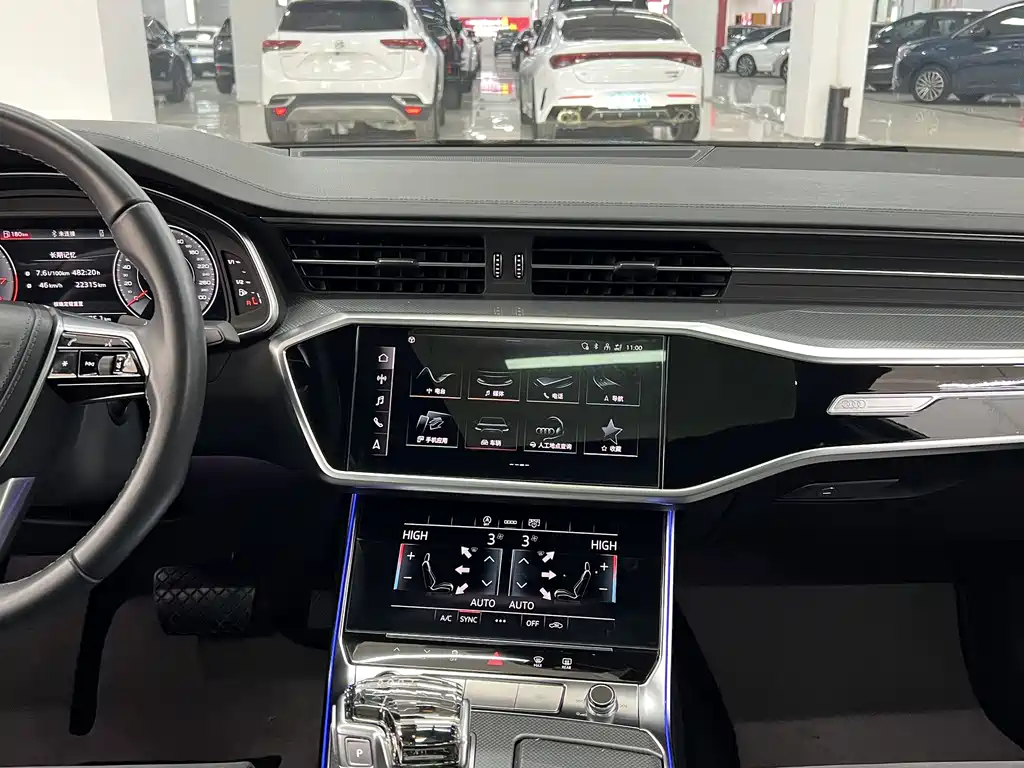 Audi A6L 2024 45 TFSI Premium Dynamic Model купить на сайте DeffCars