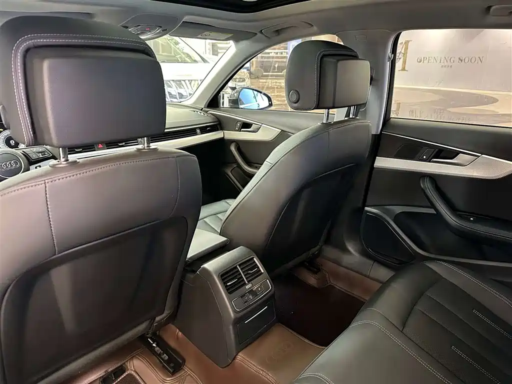Audi A4L 2020 40 TFSI Fashionable and Elegant купить на сайте DeffCars