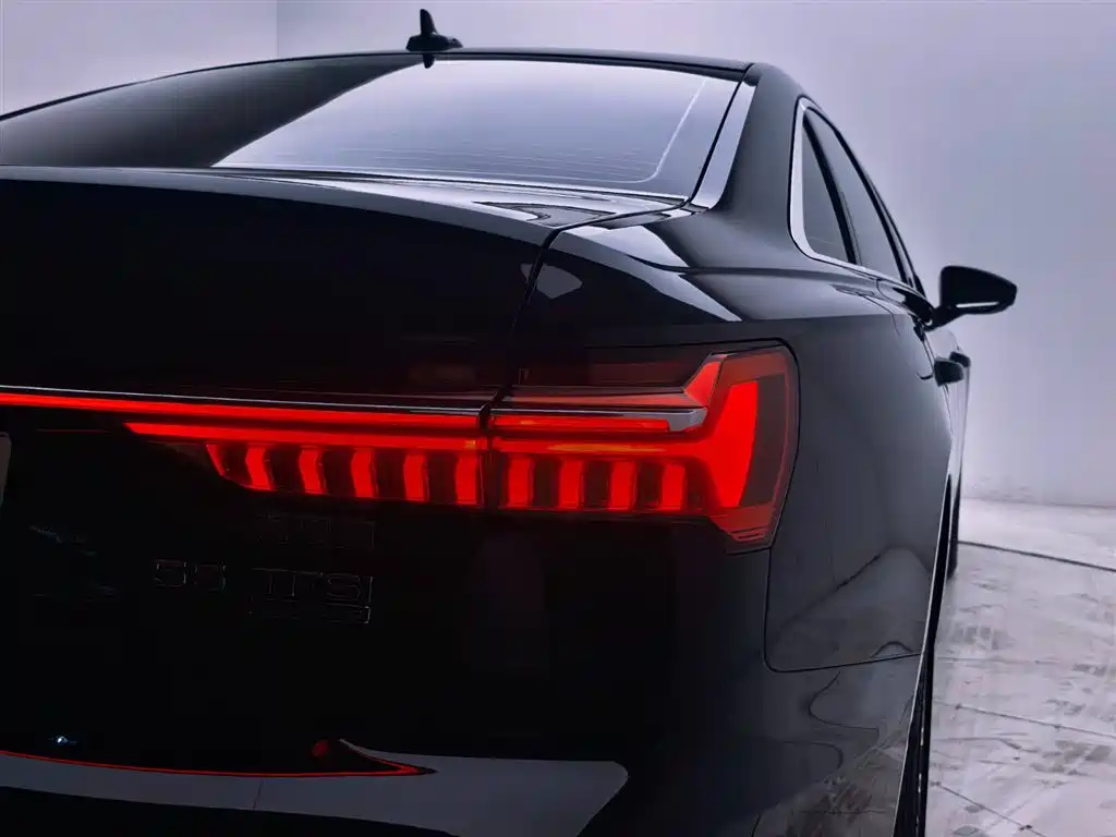 Audi A6L 2024 45 TFSI quattro premium dynamic model купить на сайте DeffCars