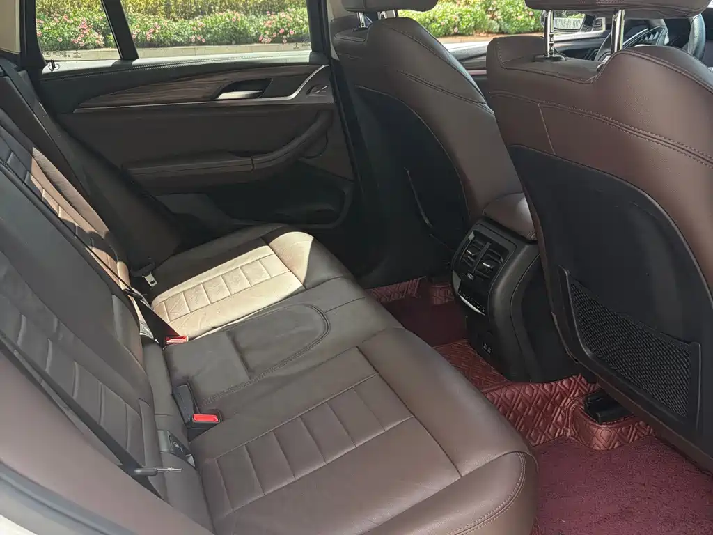BMW X3 2021 xDrive28i Luxury Package купить на сайте DeffCars