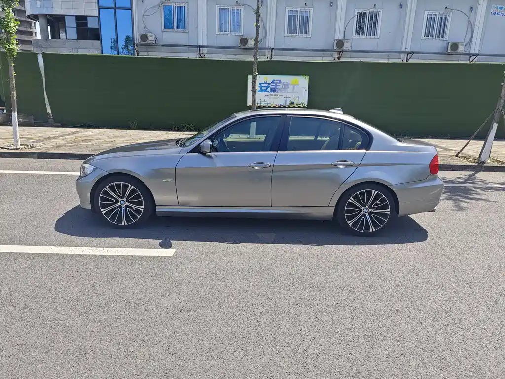 BMW 3 Series 2010 325i Fashion купить на сайте DeffCars