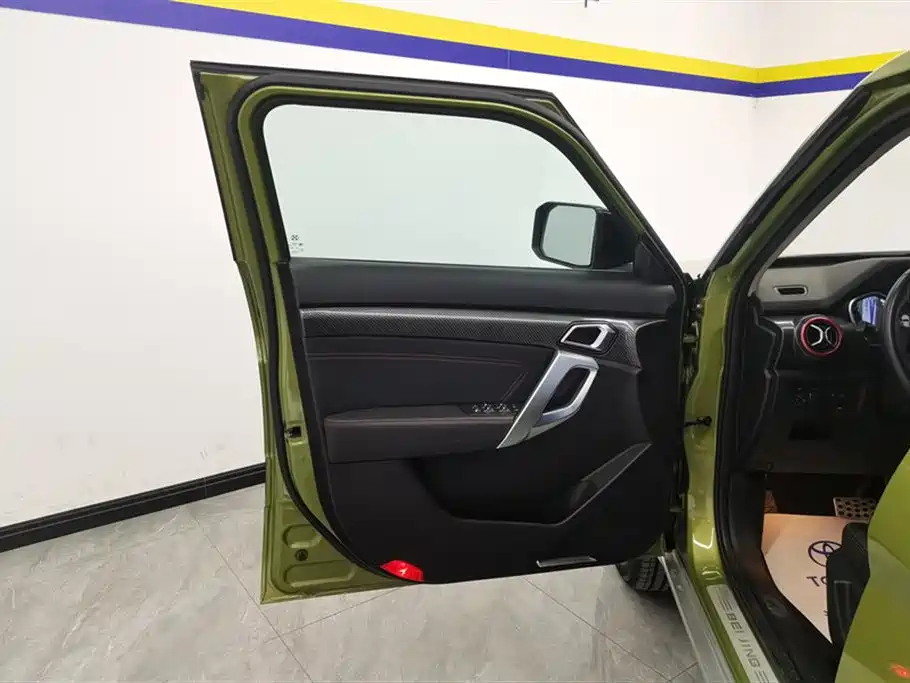 Beijing off-road BJ20 2018 1.5T CVT premium model купить на сайте DeffCars