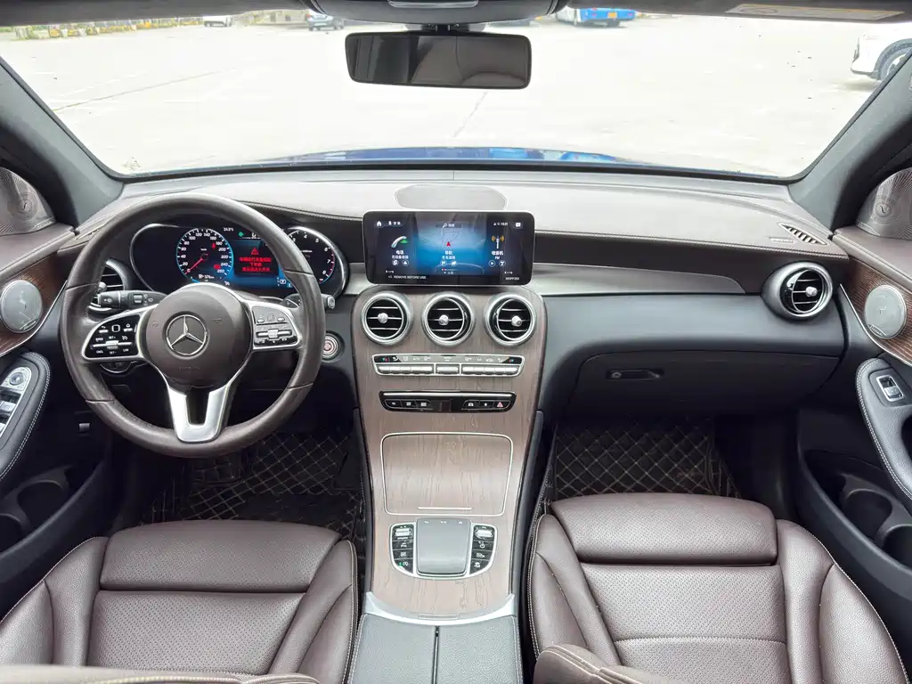 Mercedes-Benz GLC 2022 facelift GLC 260 L 4MATIC luxury model купить на сайте DeffCars